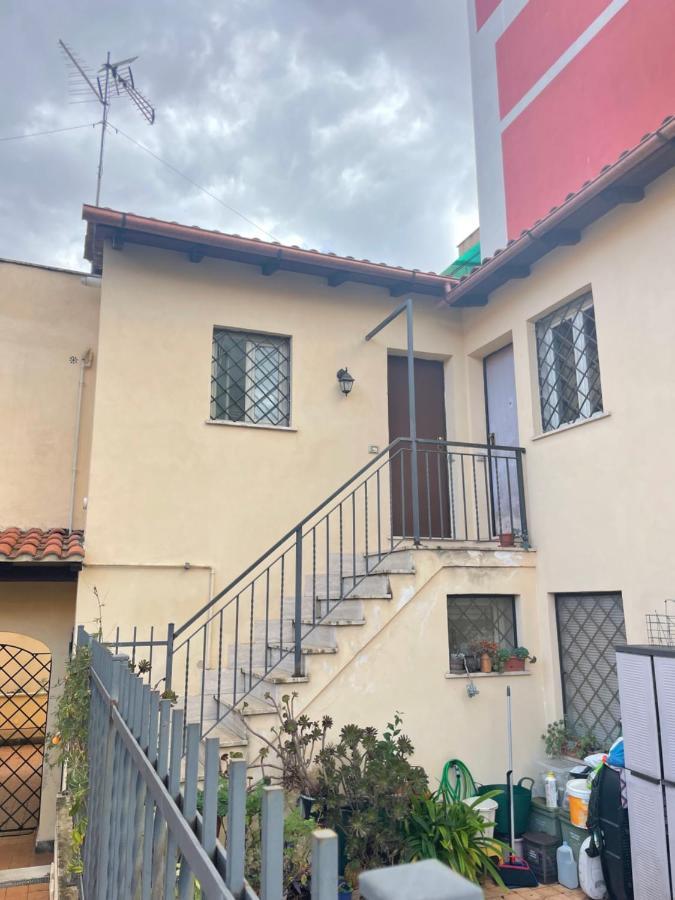 Residenza Niutta- Roma Apartment Exterior foto
